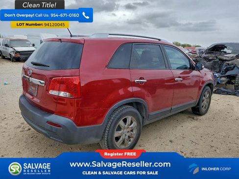 Used 2011 Kia Sorento LX w/ Convenience Pkg image 4