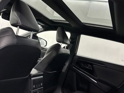 Used 2023 Toyota bZ4X Limited w/ Weather Package image 27