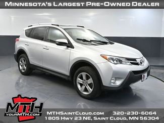 Used 2015 Toyota RAV4 XLE video 1