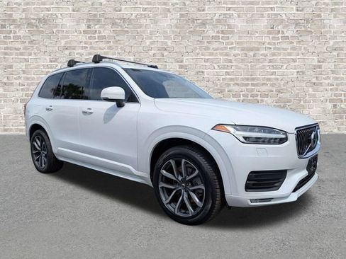 Used 2021 Volvo XC90 T5 Momentum w/ Protection Package Premier FWD image 1