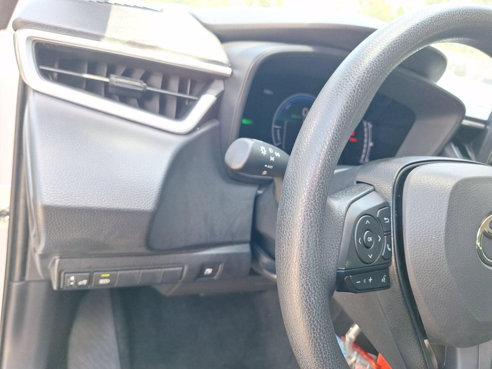 Used 2026 Toyota Corolla LE FWD image 18