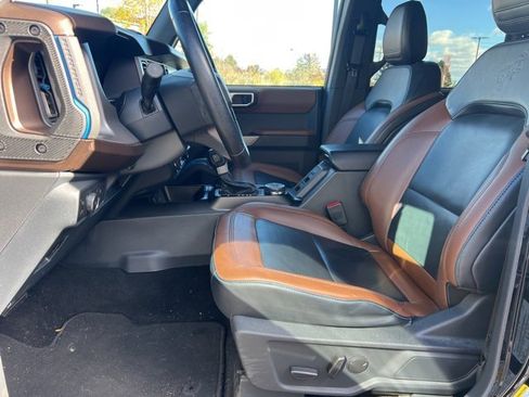 Used 2022 Ford Bronco Outer Banks image 21