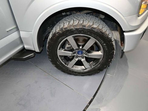 Used 2017 Ford F150 XLT w/ Equipment Group 302A Luxury AWD/4WD image 10