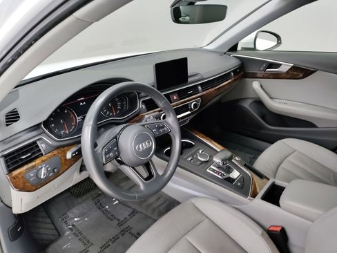 Used 2019 Audi A4 2.0T Premium image 14