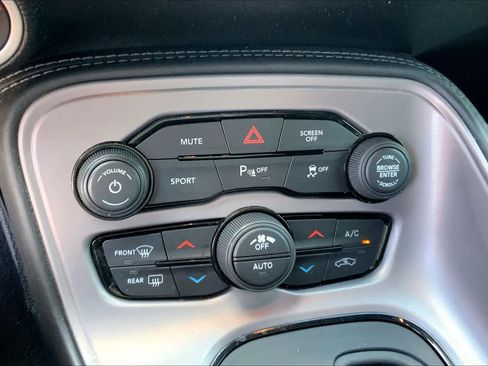 Used 2023 Dodge Challenger R/T w/ Blacktop Package RWD image 28