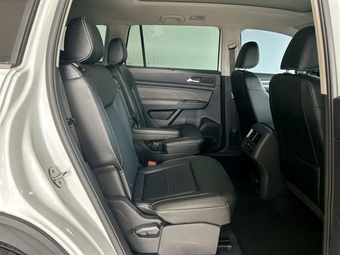Certified 2021 Volkswagen Atlas SEL R-Line AWD/4WD image 38