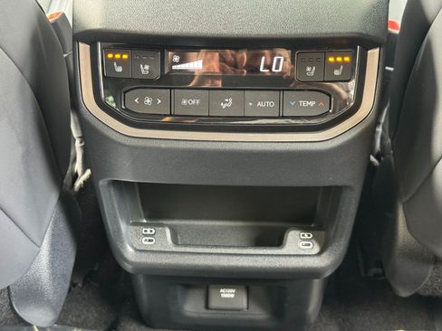 Used 2024 Lexus TX 500h AWD w/ Technology Package image 33