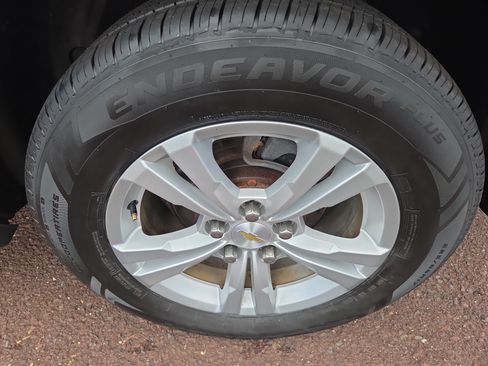 Used 2015 Chevrolet Equinox LT FWD image 11