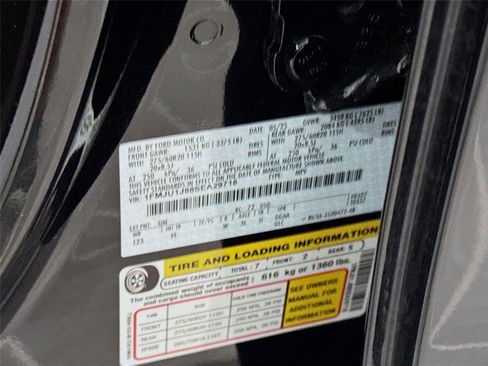 Used 2025 Ford Expedition Active image 40