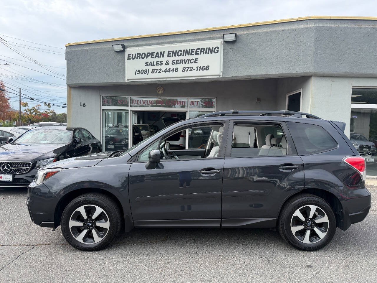 Used 2018 Subaru Forester 2.5i Premium AWD/4WD image 4