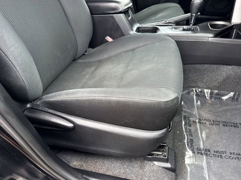 Used 2017 Toyota RAV4 LE w/ All Weather Liner Package image 21