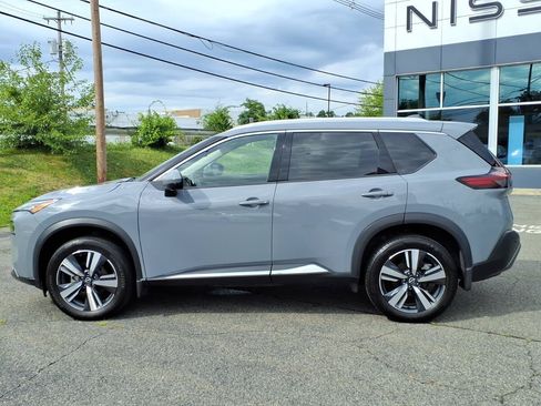 Used 2023 Nissan Rogue SL AWD/4WD image 8