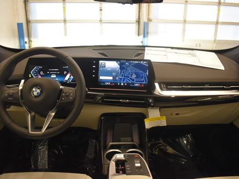 New 2026 BMW X1 xDrive28i w/ Convenience Package AWD/4WD image 5
