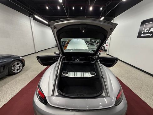 Used 2019 Porsche 718 Cayman RWD image 43