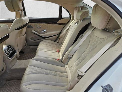 Used 2020 Mercedes-Benz S 560 Sedan image 19