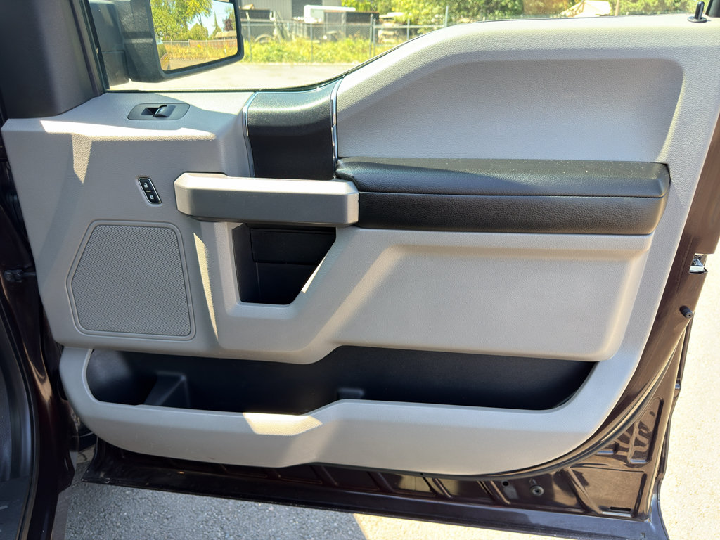 Used 2018 Ford F150 XLT AWD/4WD image 10