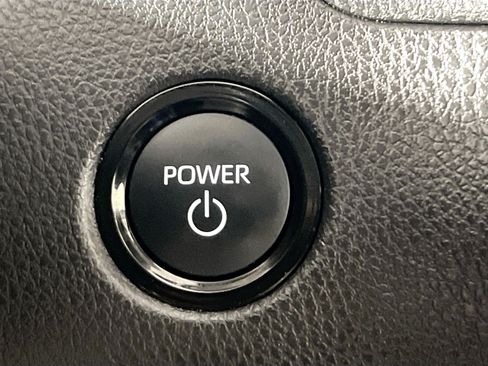 Used 2025 Toyota Camry LE w/ Convenience Package FWD image 23