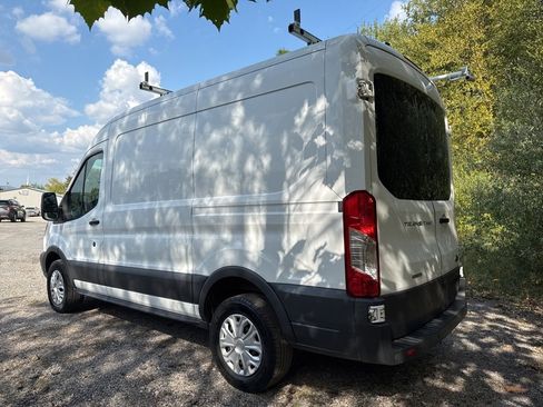 Used 2016 Ford Transit 250 130 Medium Roof w/ Exterior Upgrade Package image 7