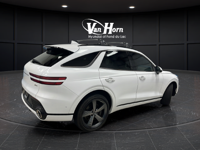 Used 2025 Genesis GV70 2.5T w/ Sport Prestige Package AWD/4WD image 7