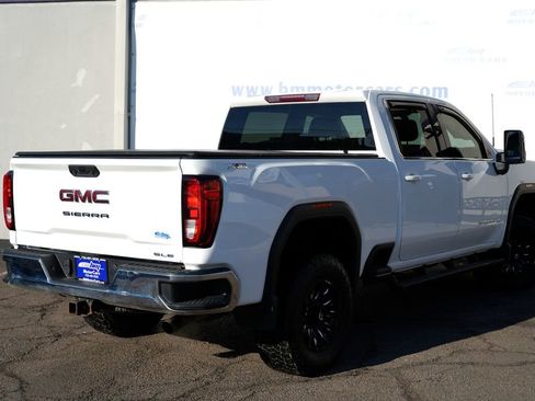 Used 2021 GMC Sierra 2500 SLE w/ SLE Value Package; AWD/4WD image 3