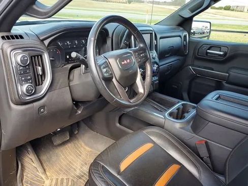 Used 2020 GMC Sierra 1500 AT4 w/ AT4 Premium Package image 16