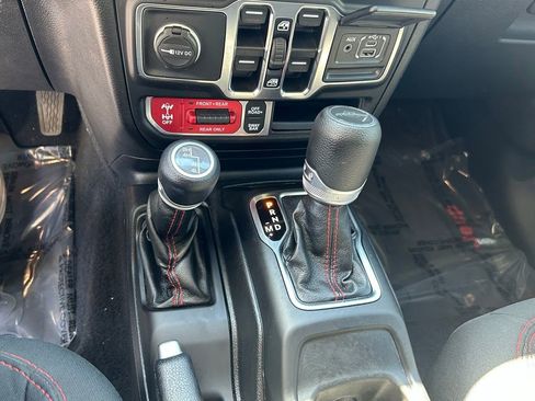 Used 2021 Jeep Gladiator Rubicon w/ Trailer Tow Package image 21