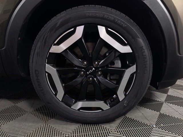 Used 2024 Kia Telluride S w/ S Sunroof Package FWD image 11