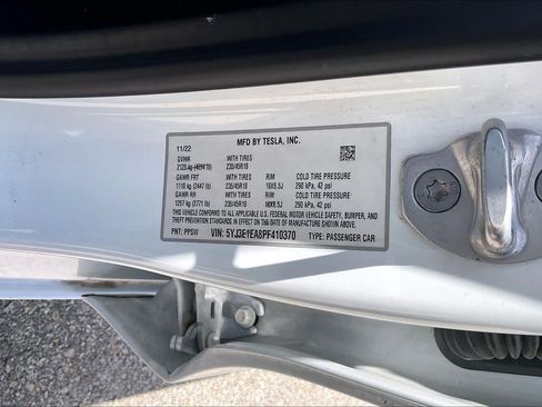 Used 2023 Tesla Model 3 Standard Range RWD image 32