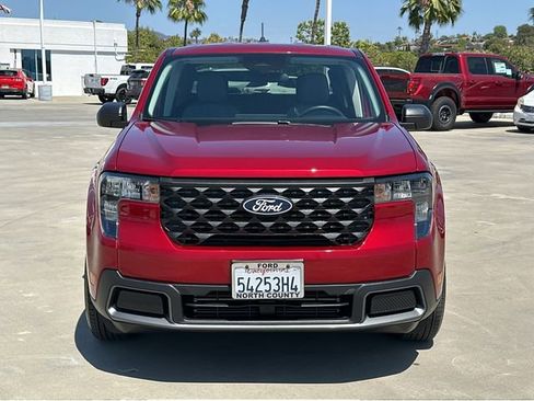 Used 2025 Ford Maverick XLT w/ Equipment Group 302A AWD/4WD image 2