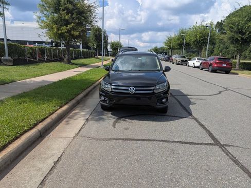 Used 2016 Volkswagen Tiguan SE AWD/4WD image 8