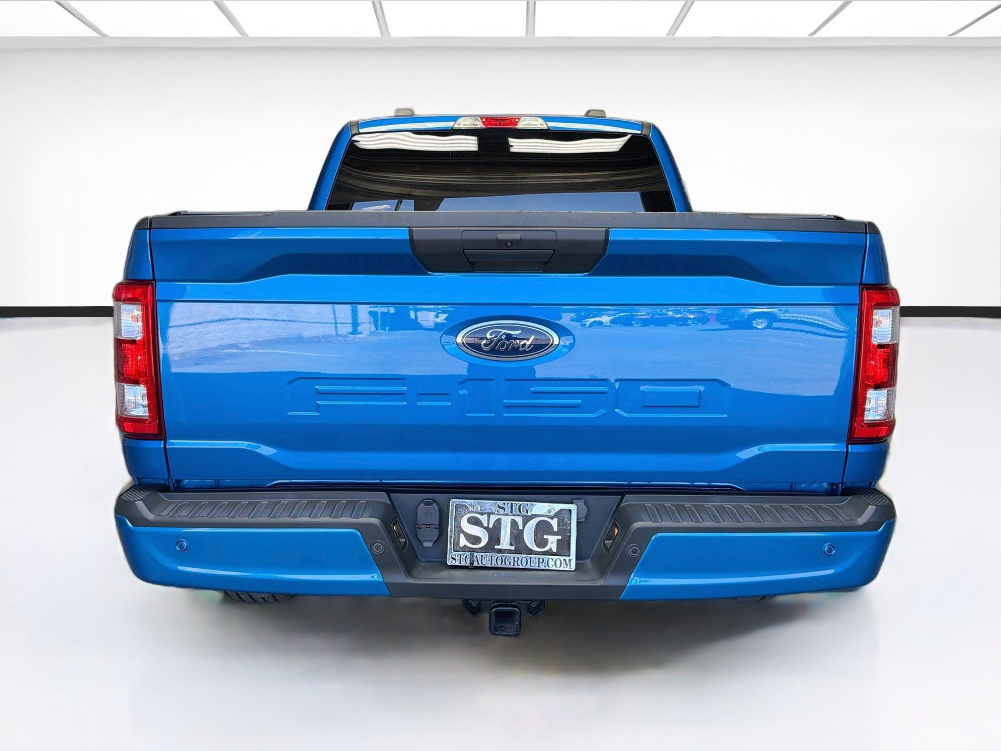 Used 2021 Ford F150 XL w/ STX Appearance Package RWD image 5