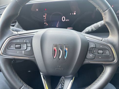 Used 2025 Buick Encore GX Preferred FWD image 23