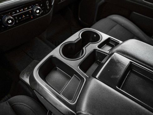 Used 2022 Chevrolet Silverado 1500 LT Trail Boss image 23