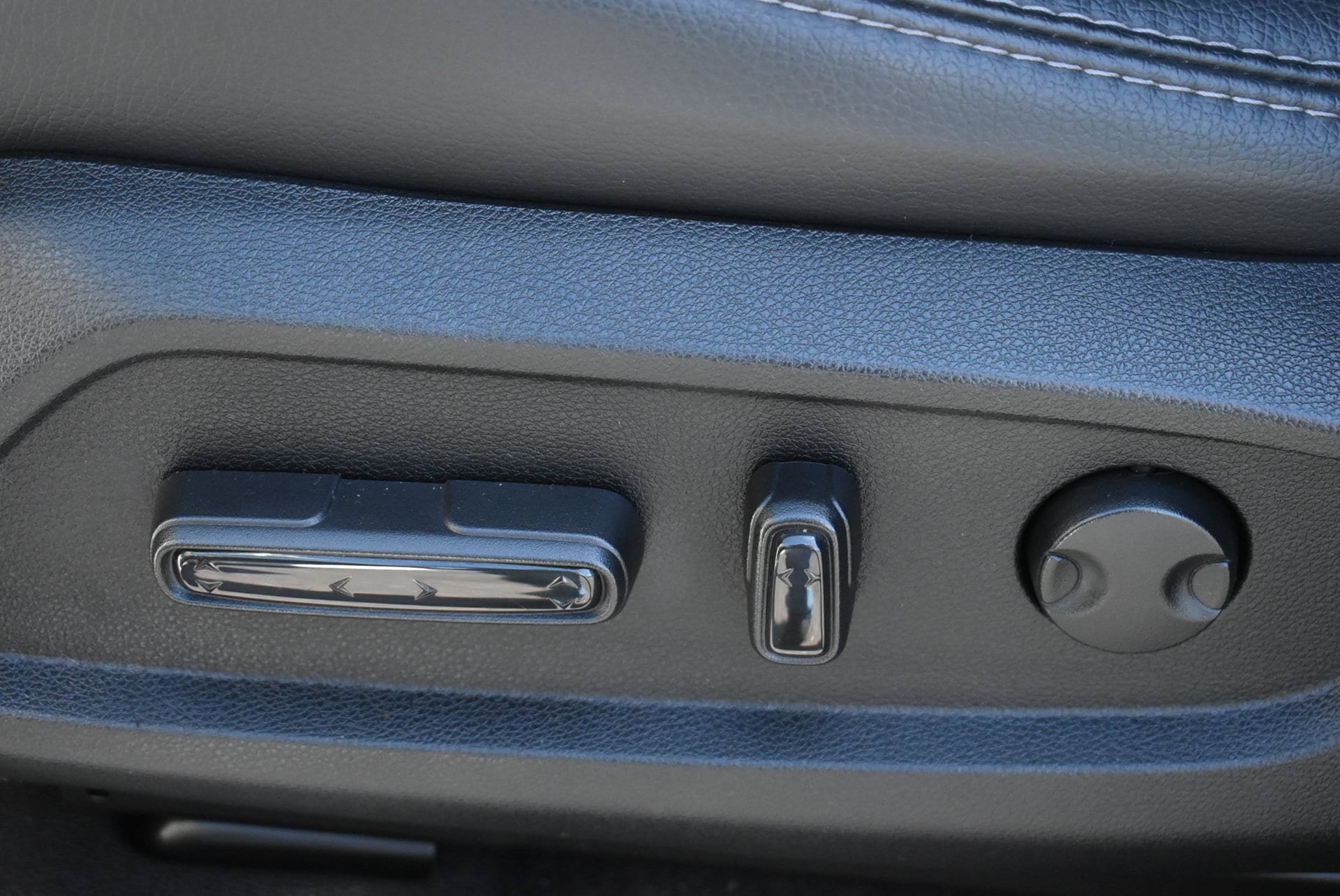 Used 2023 Honda Pilot Touring image 14
