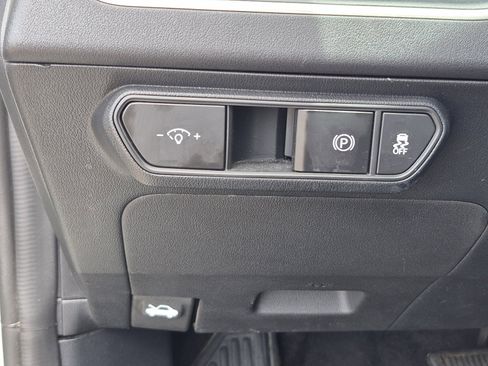 Used 2025 Kia K4 LXS image 33