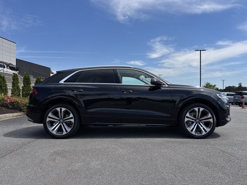 Used 2019 Audi Q8 Premium Plus AWD/4WD image 13
