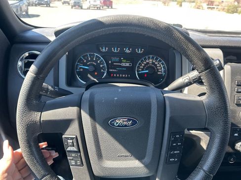 Used 2011 Ford F150 XLT w/ XLT Chrome Pkg image 27