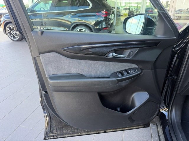 Used 2025 Chevrolet TrailBlazer LT FWD image 12