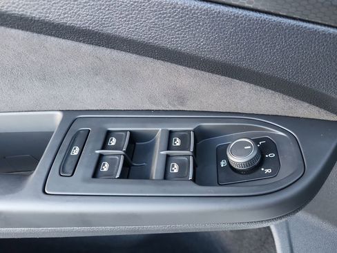 Used 2023 Volkswagen GTI Autobahn image 11