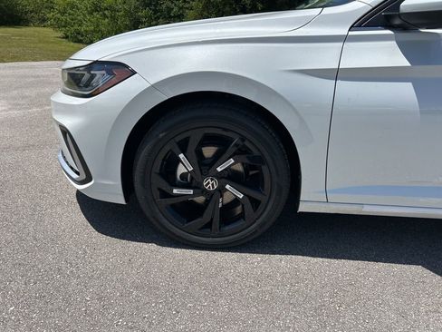 New 2026 Volkswagen Jetta SE FWD image 53