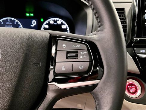 Used 2025 Honda Odyssey EX-L image 28
