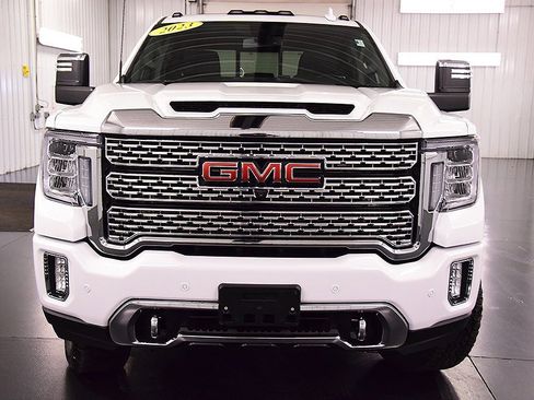 Used 2023 GMC Sierra 2500 Denali image 2