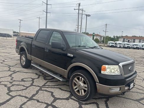 Used 2005 Ford F150 4x4 SuperCrew image 3