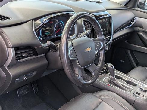 Used 2019 Chevrolet Traverse LT w/ LT Premium Package image 10