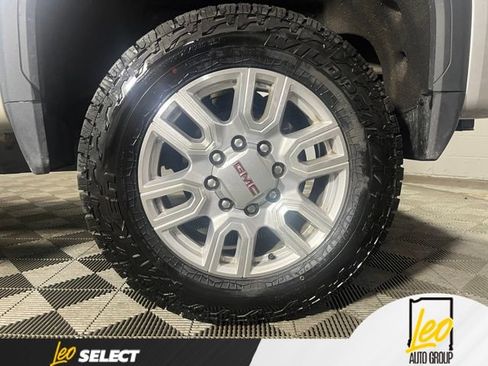 Used 2022 GMC Sierra 2500 SLE w/ SLE Value Package; AWD/4WD image 29