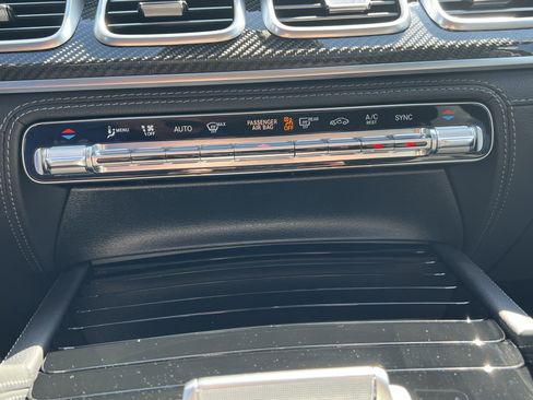 Certified 2026 Mercedes-Benz GLE 53 AMG AMG GLE 53 image 29