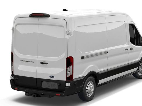 New 2026 Ford Transit 250 148 Medium Roof RWD image 3