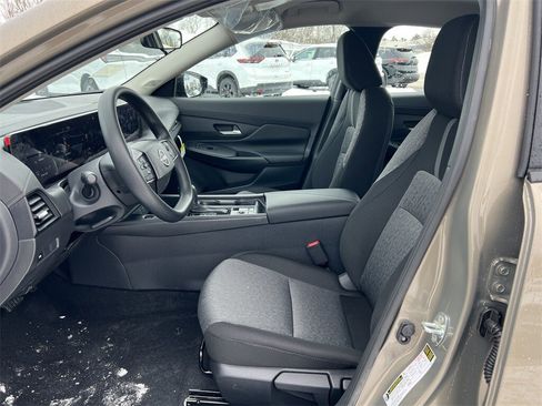 New 2026 Nissan Sentra SV image 3