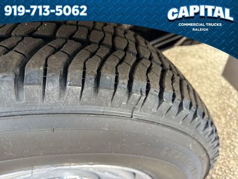 New 2026 Ford F250 XL w/ XL Chrome Package image 14