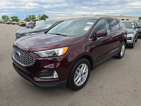 Used 2023 Ford Edge SEL w/ Convenience Package AWD/4WD image 5
